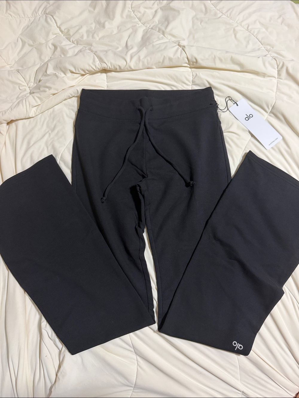 Alo yoga sway boot cut sweatpants Small black